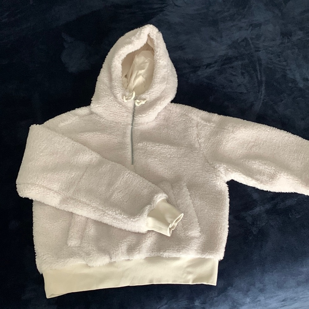 Lululemon Textured Fleece Half-Zip in White Opal